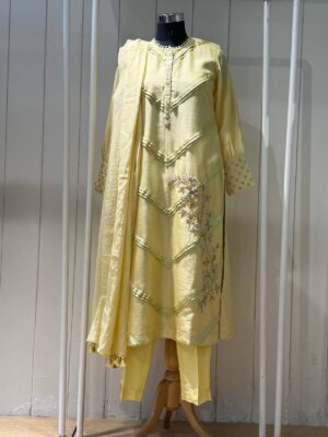 Gulabo Burnt Orange Kurta Set